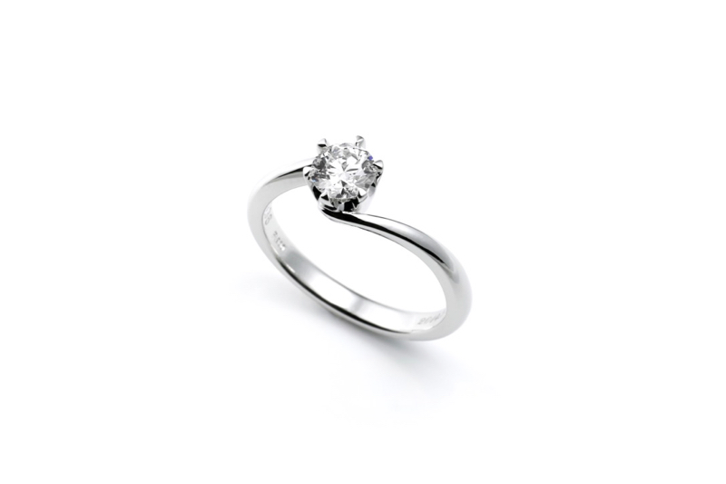 婚約指輪 - E60702M
