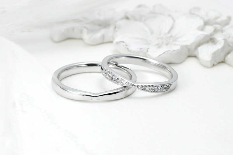 結婚指輪 - バタフライ